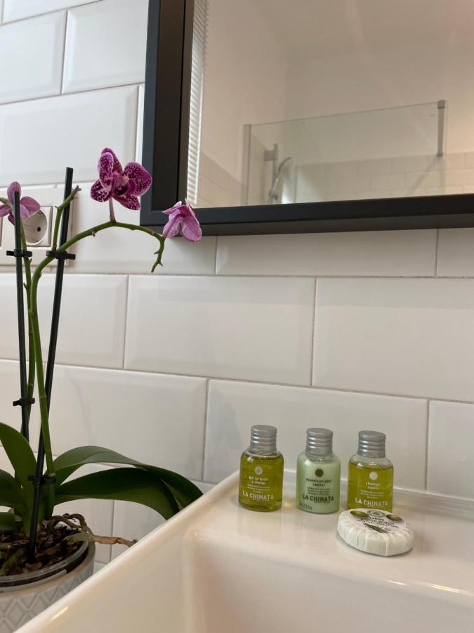 Charming Appartement In The Heart Of Barcelona Ngoại thất bức ảnh