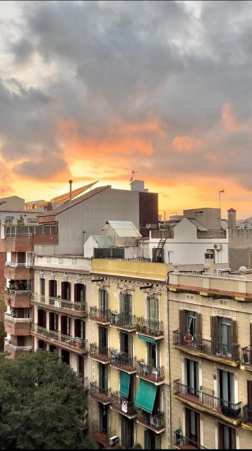 Charming Appartement In The Heart Of Barcelona Ngoại thất bức ảnh